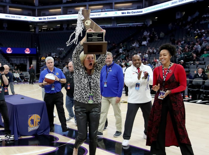 Melissa Hearlihy, Harvard-Westlake girls basketball